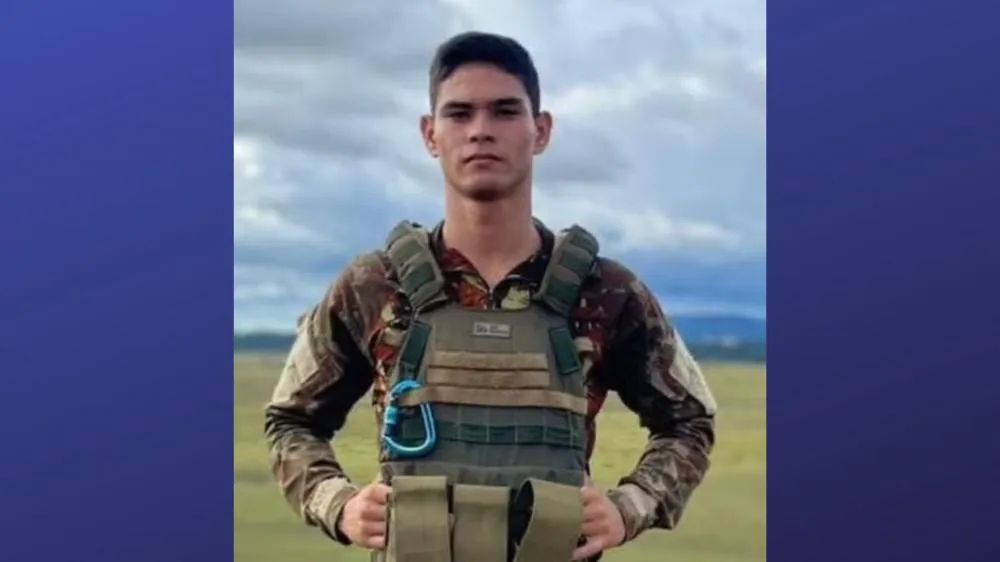 Santiago Ramos de Paulo tem 23 anos e é cabo no Exército — Foto: Arquivo pessoal