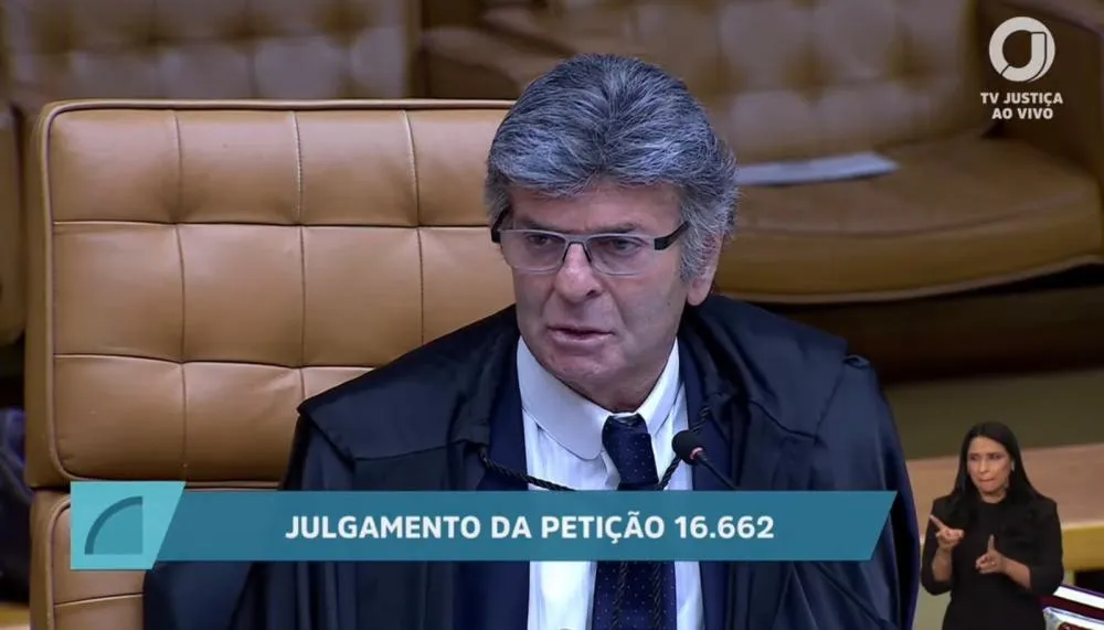 Gilmar acusa condução política e eleitoral, e Fux critica atuação da PF no julgamento do STF